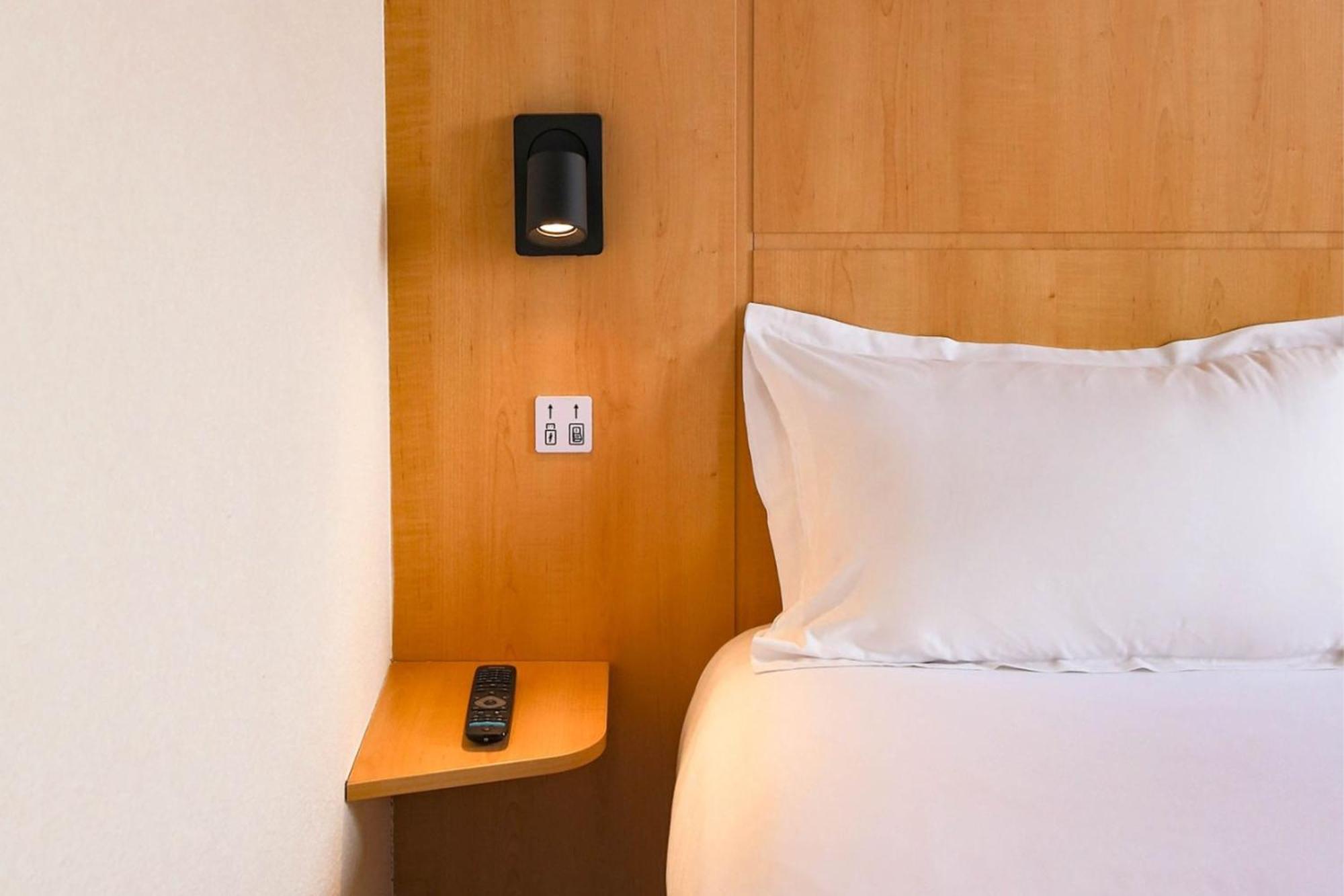 Easyhotel Nice Old Town Екстериор снимка